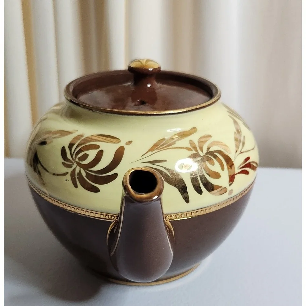 Sadler Pottery Brown Betty Teapot